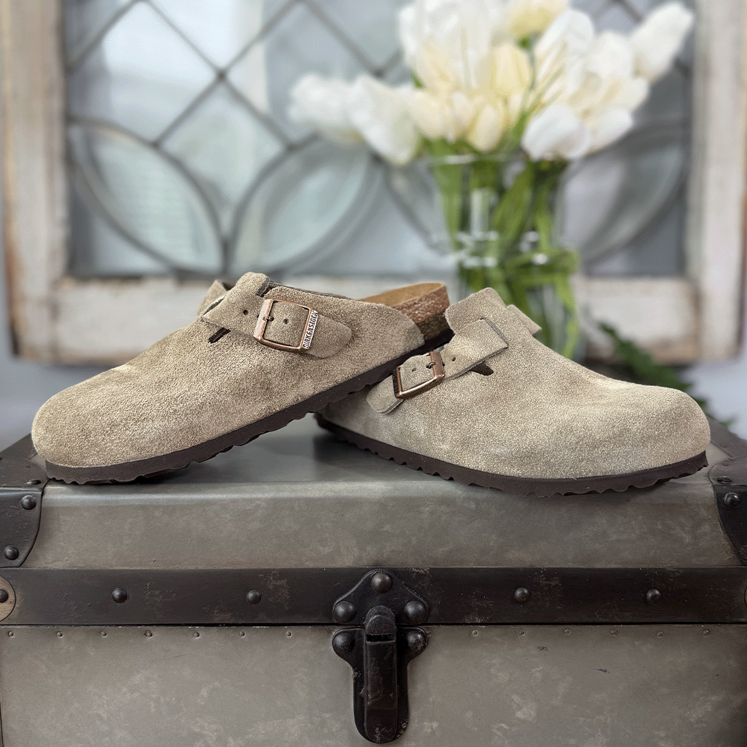 Birkens1tock Boston taupe sold suede