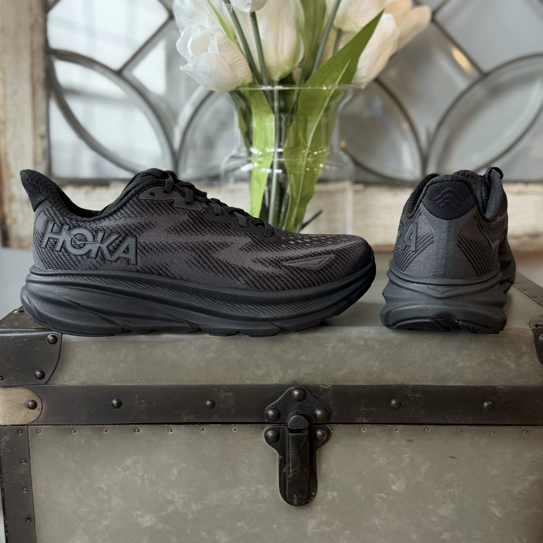 Hoka One One Clifton 9 Triple Black Women's