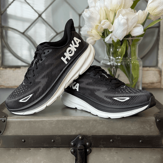 Hoka One One Clifton 9 Black White Women's