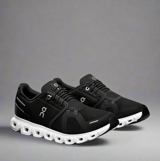 On Running Cloud 6 Black White Women's