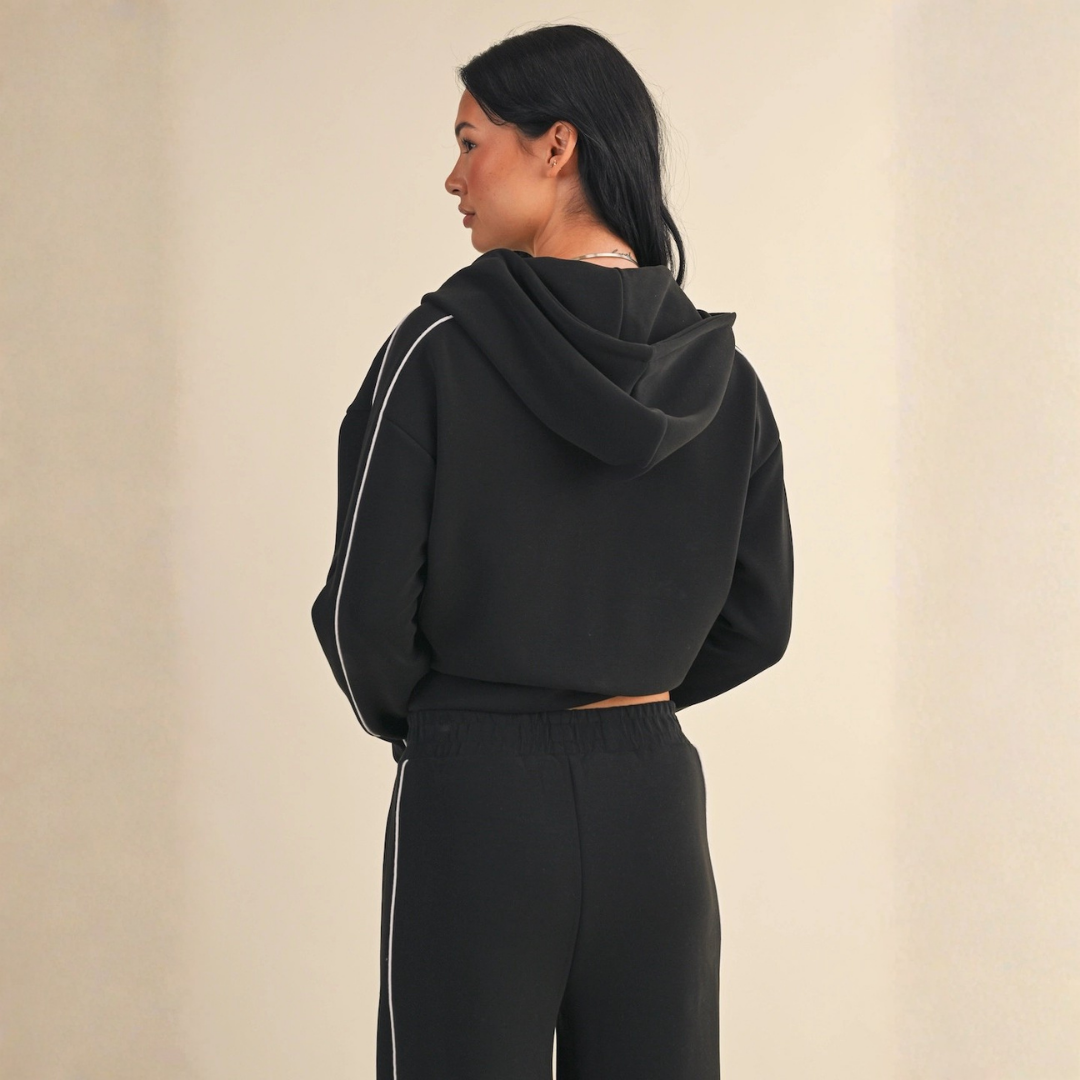 Mila Super Soft Zip Up: Black