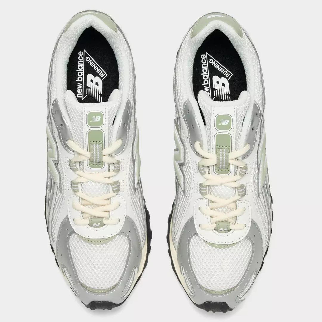 New Balance 204L Silver Metallic Sage Green