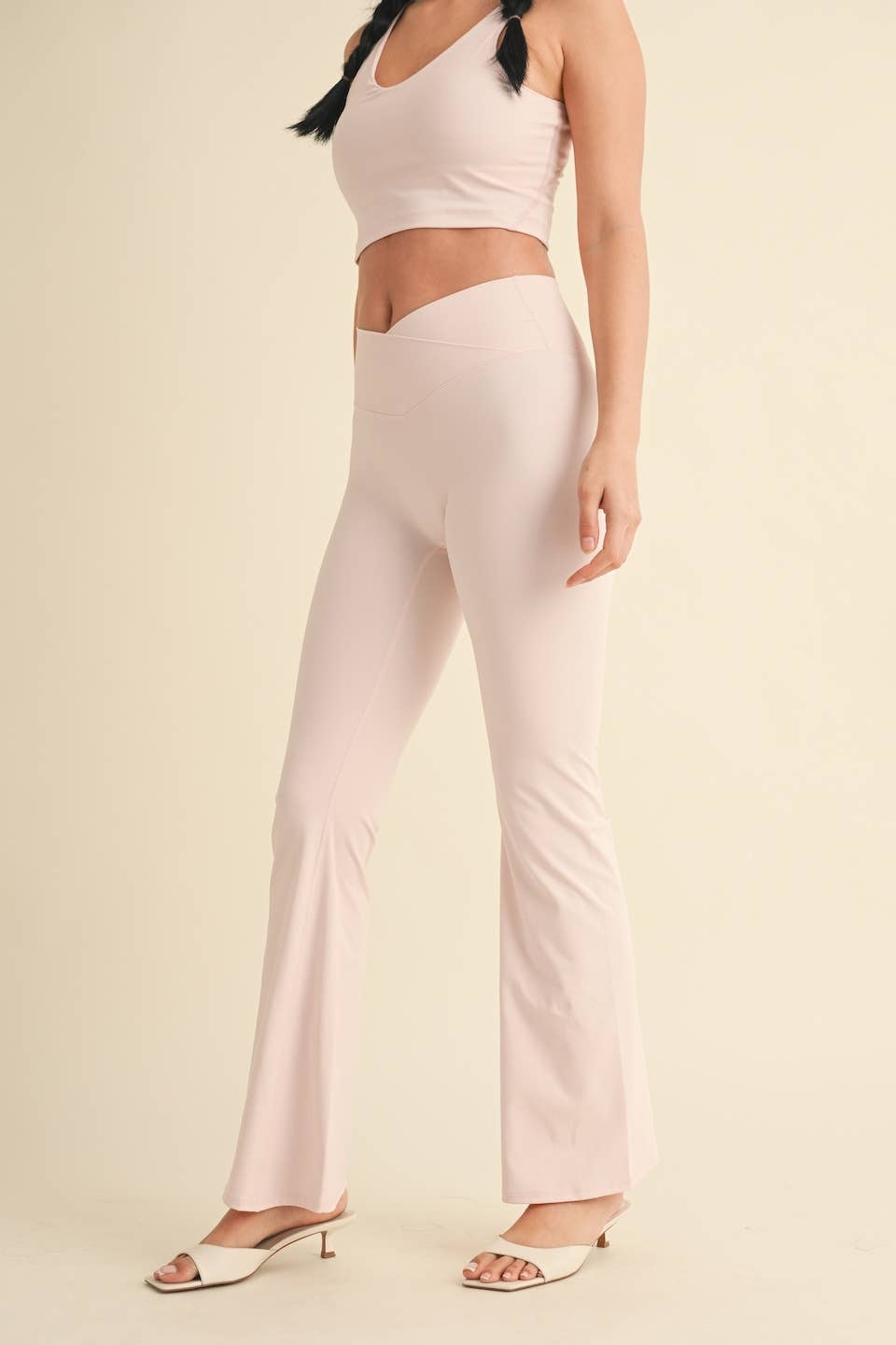 Layla Crossover Yoga Pants: Baby Pink