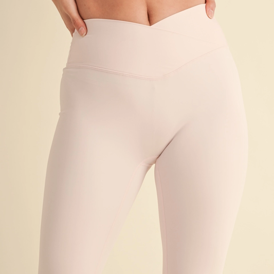 Layla Crossover Yoga Pants: Baby Pink