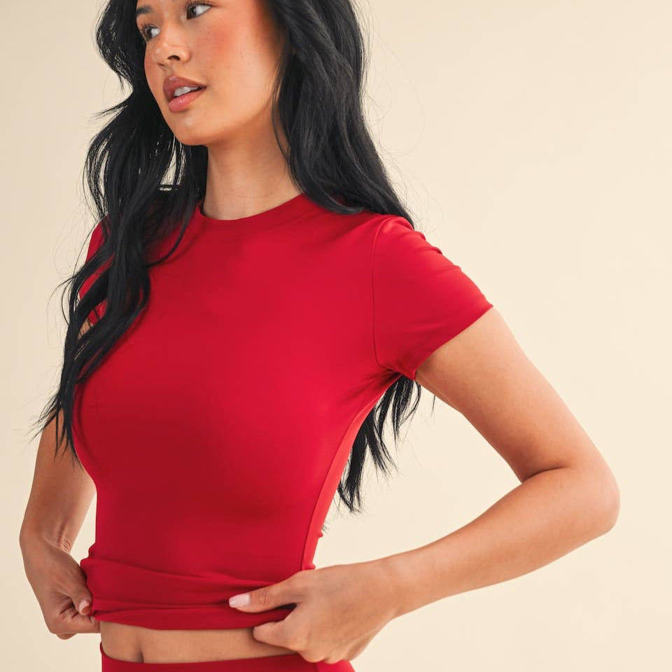 Tay Performance Tee: Cherry