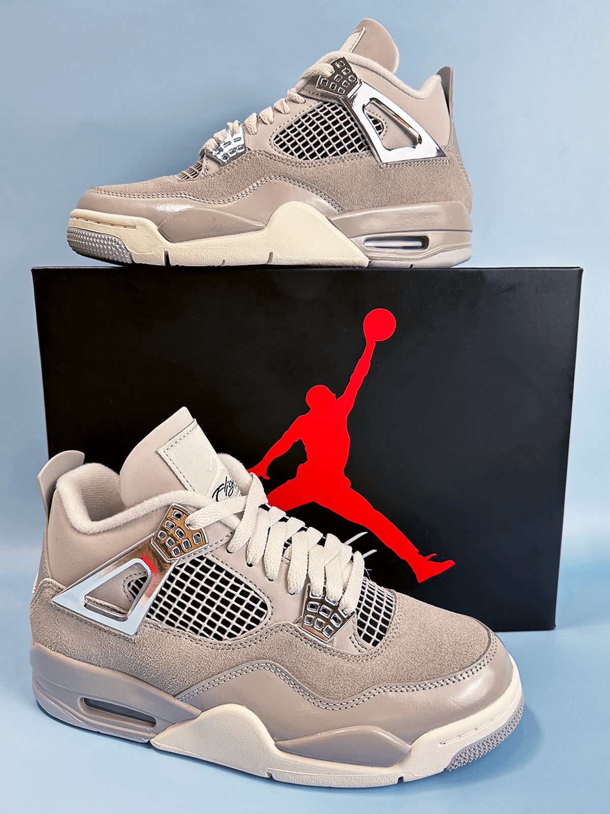 Jordan 4 Frozen Moments