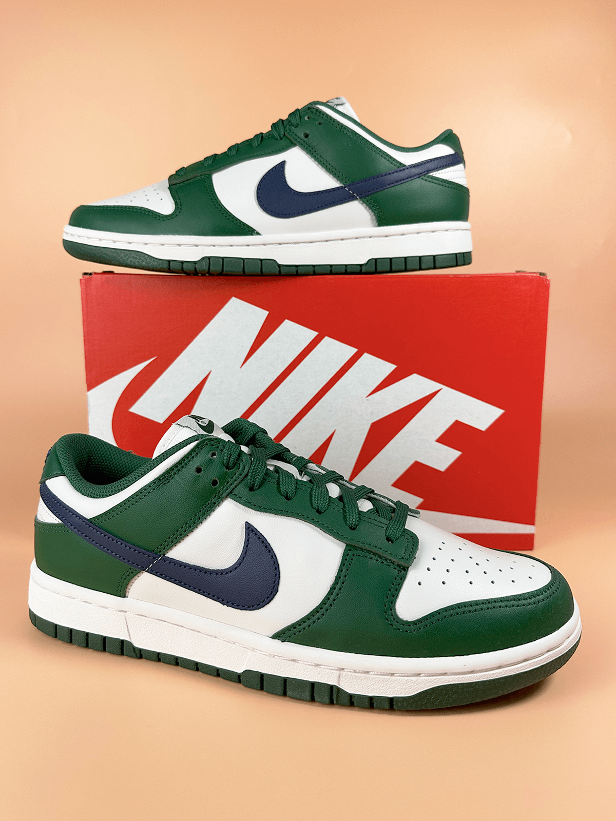 Nike Dunk Low Gorge Green