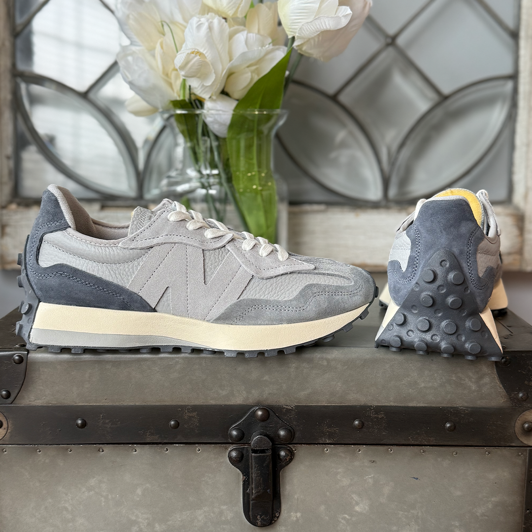 New Balance 327 Grey Day Rain Cloud