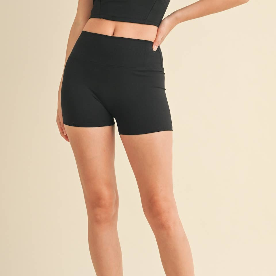Aaliyah Biker Shorts: Black