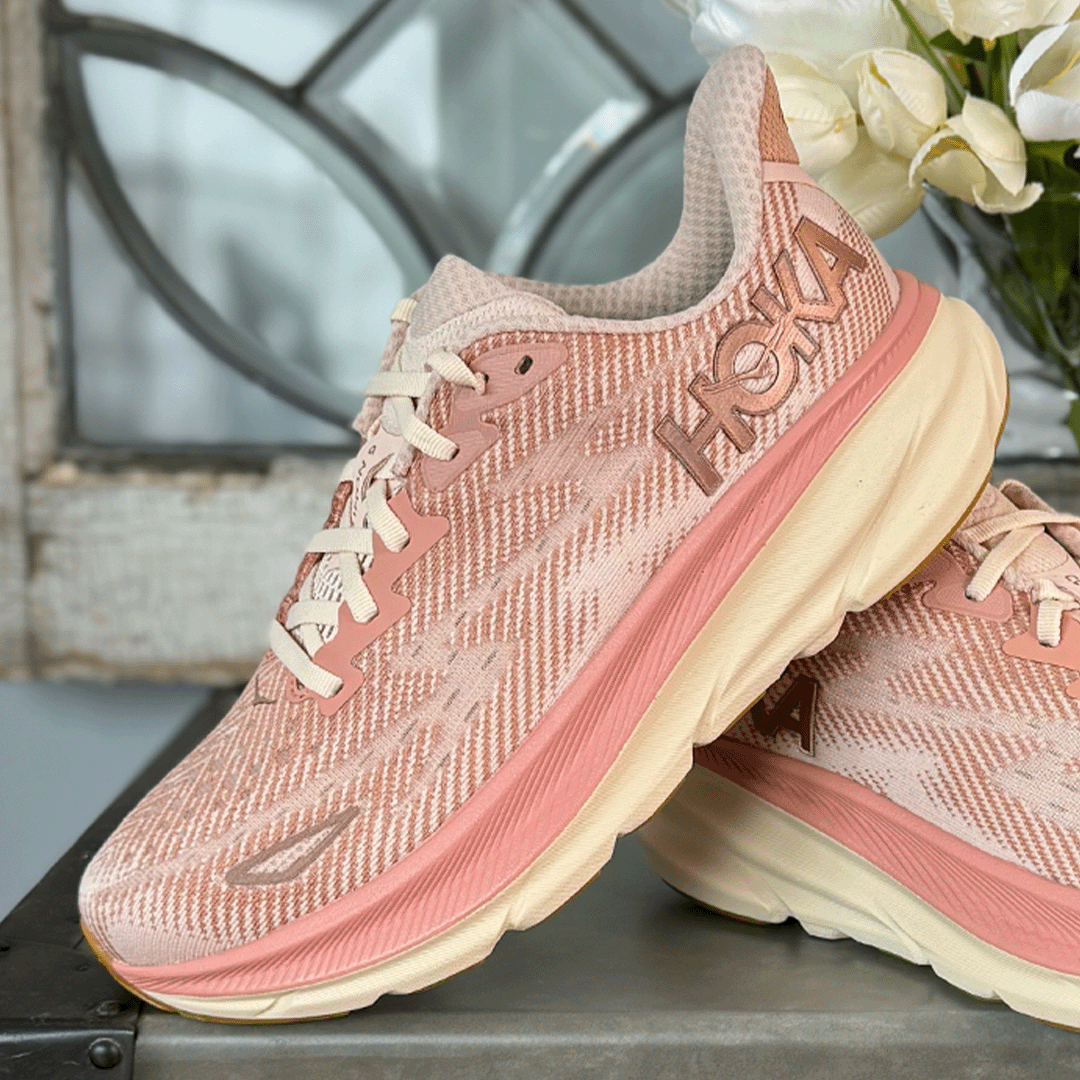 Hoka One One Clifton 9 Sandstone Cream Women's