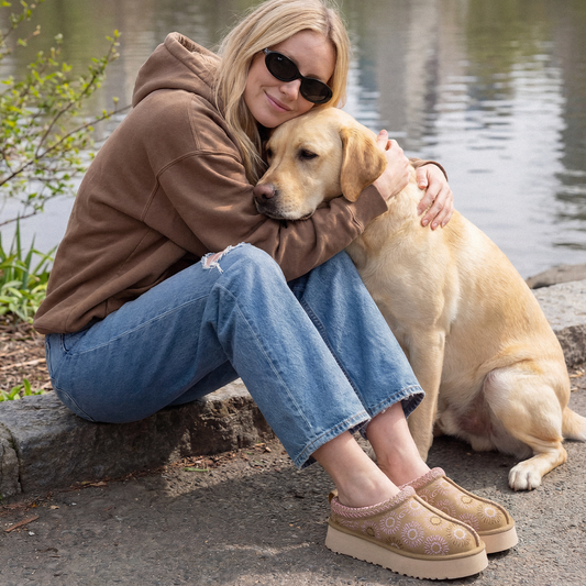 UGG Tazz Sun Stitch Slipper Mustard Seed Women's