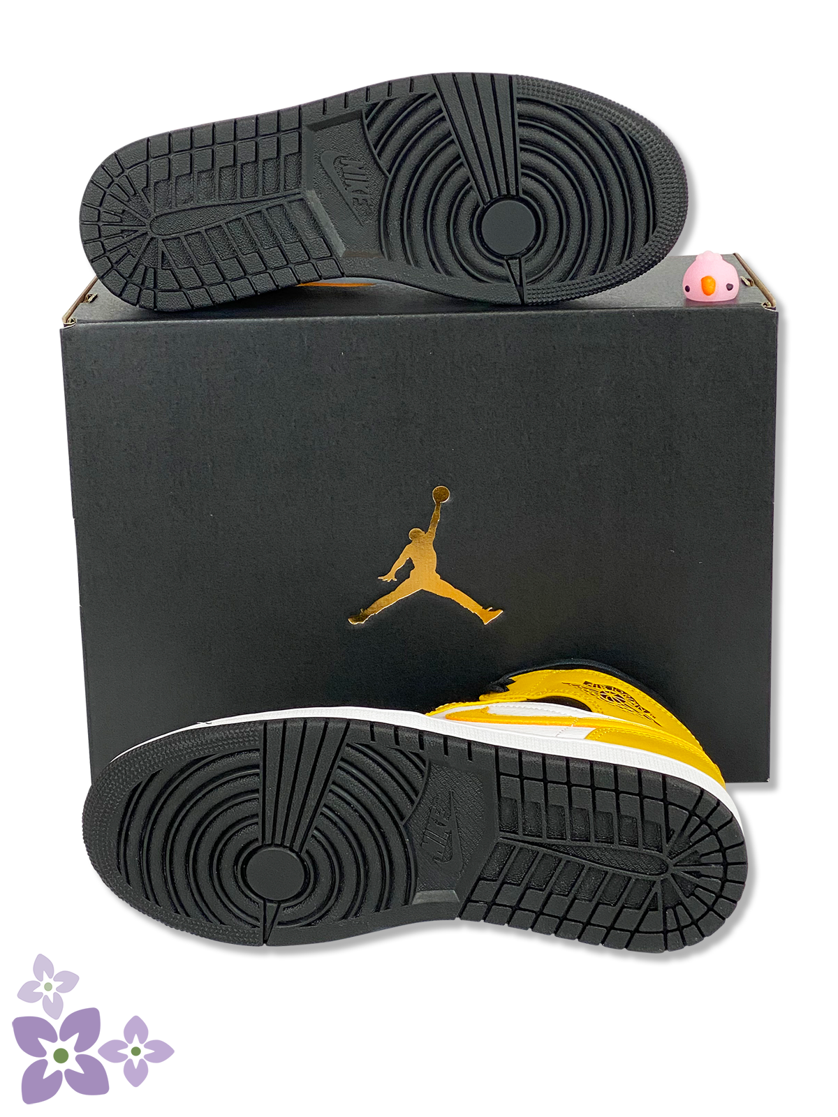 Jordan 1 Mid University Gold