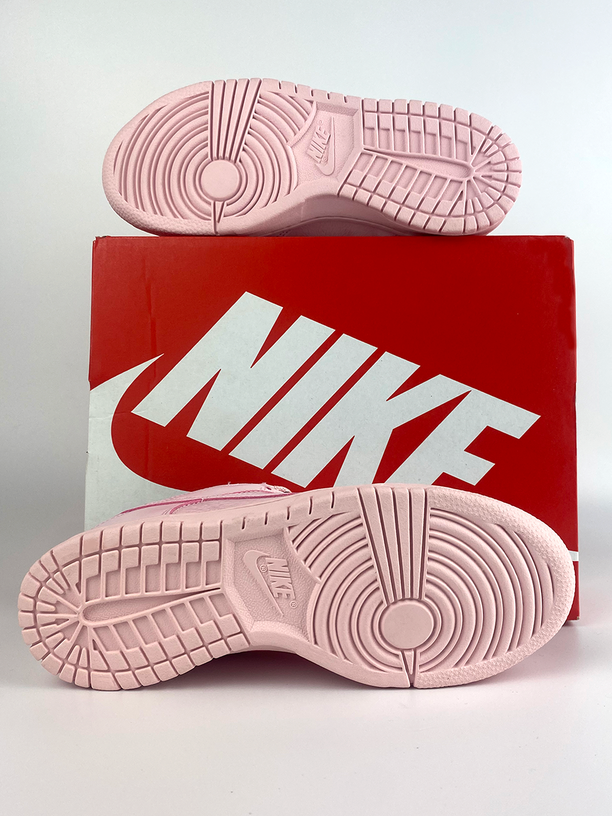 Nike Dunk Low Prism Pink
