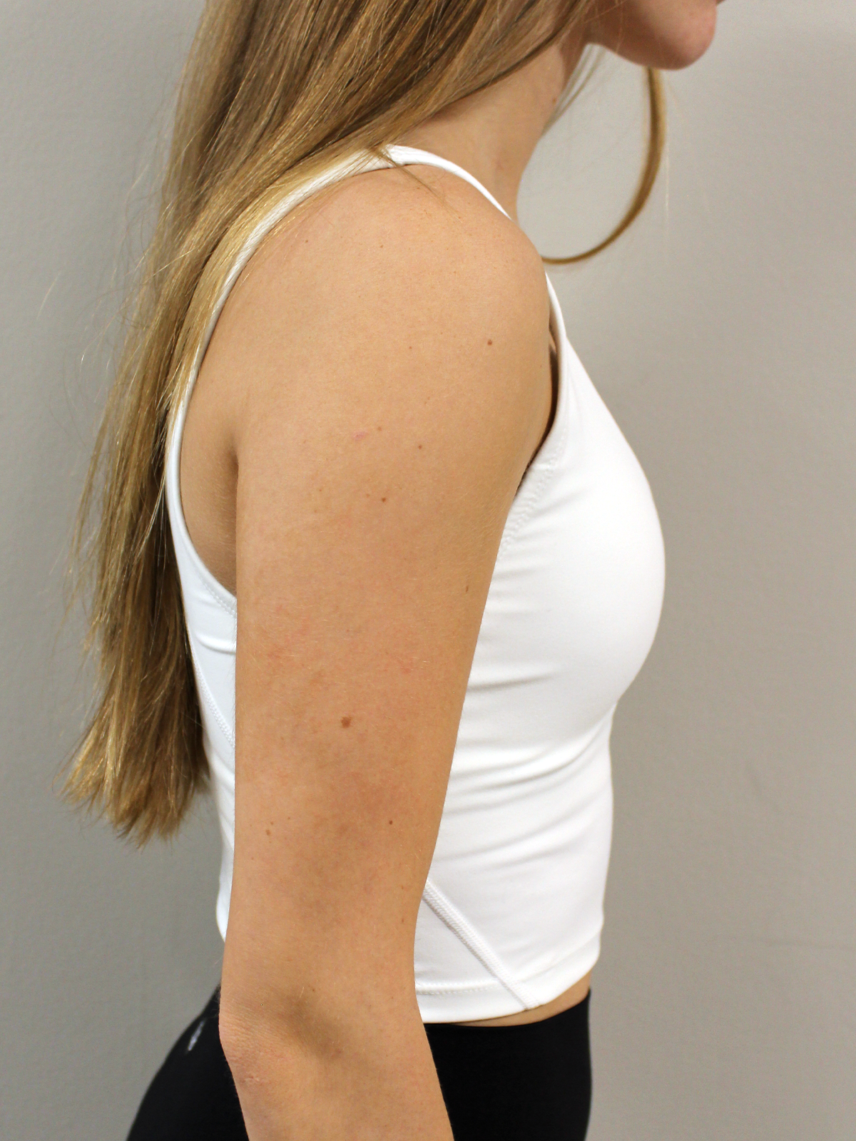 The Lucinda White Cropped Tank