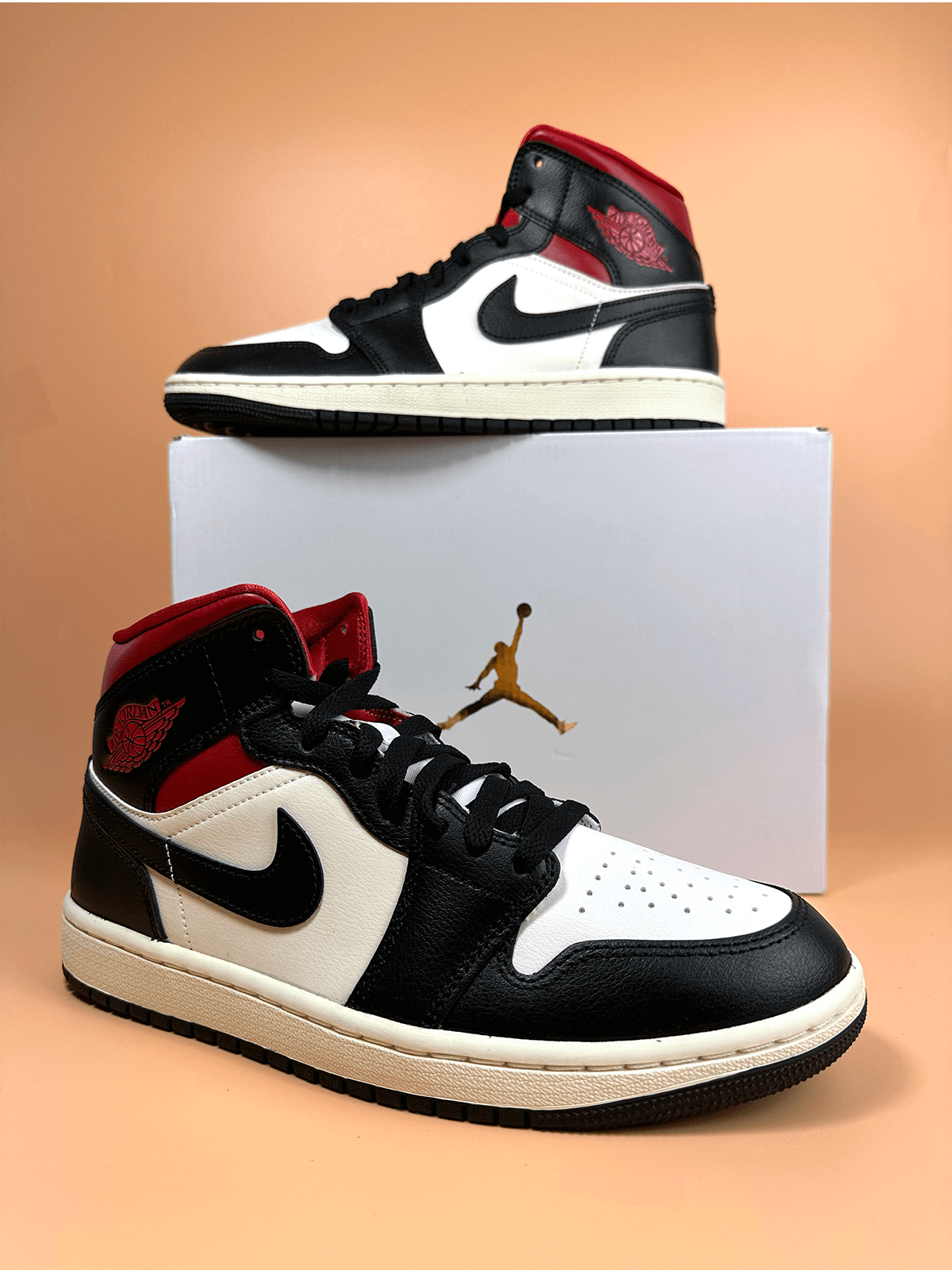 Jordan 1 Mid Gym Red Panda