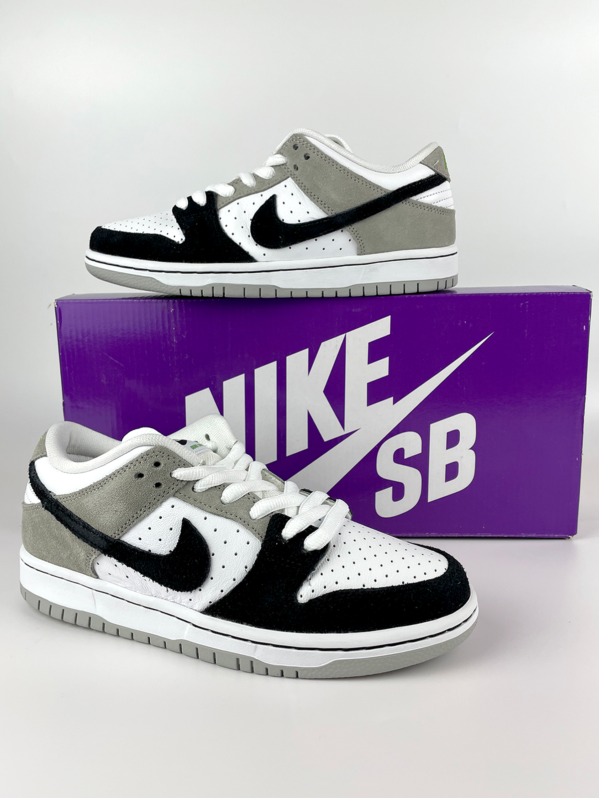 Nike SB Dunk Low Chlorophyll