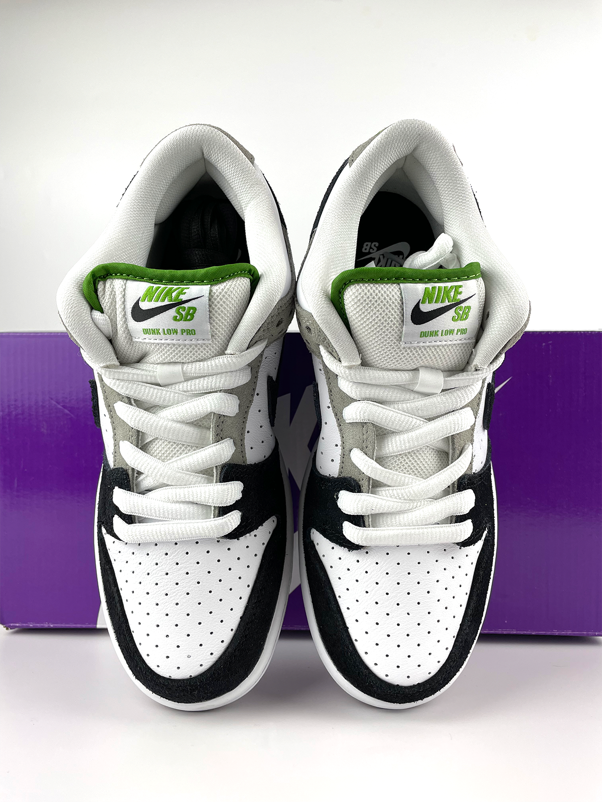 Nike SB Dunk Low Chlorophyll