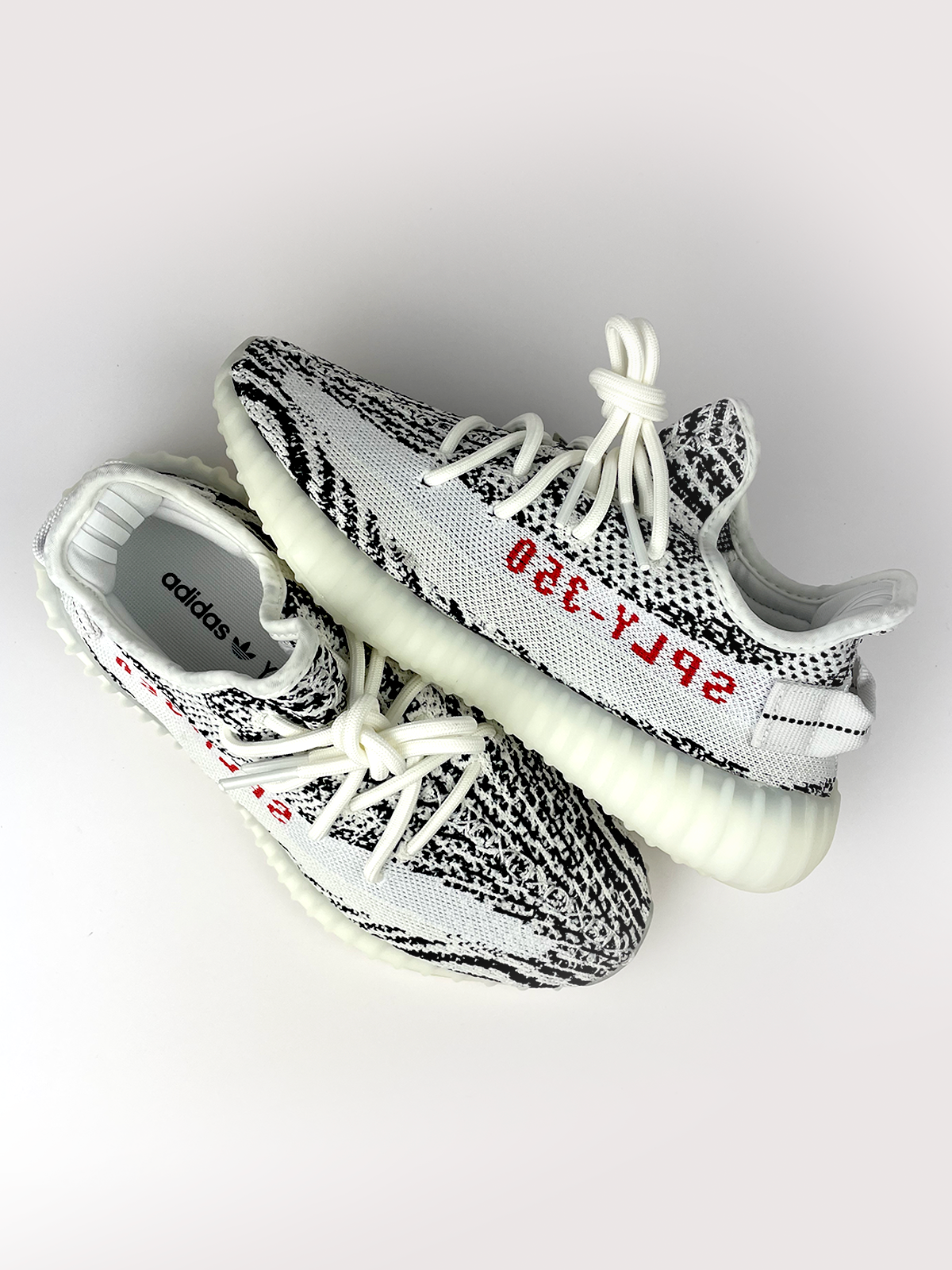 Yeezy Boost 350 V2 Zebra