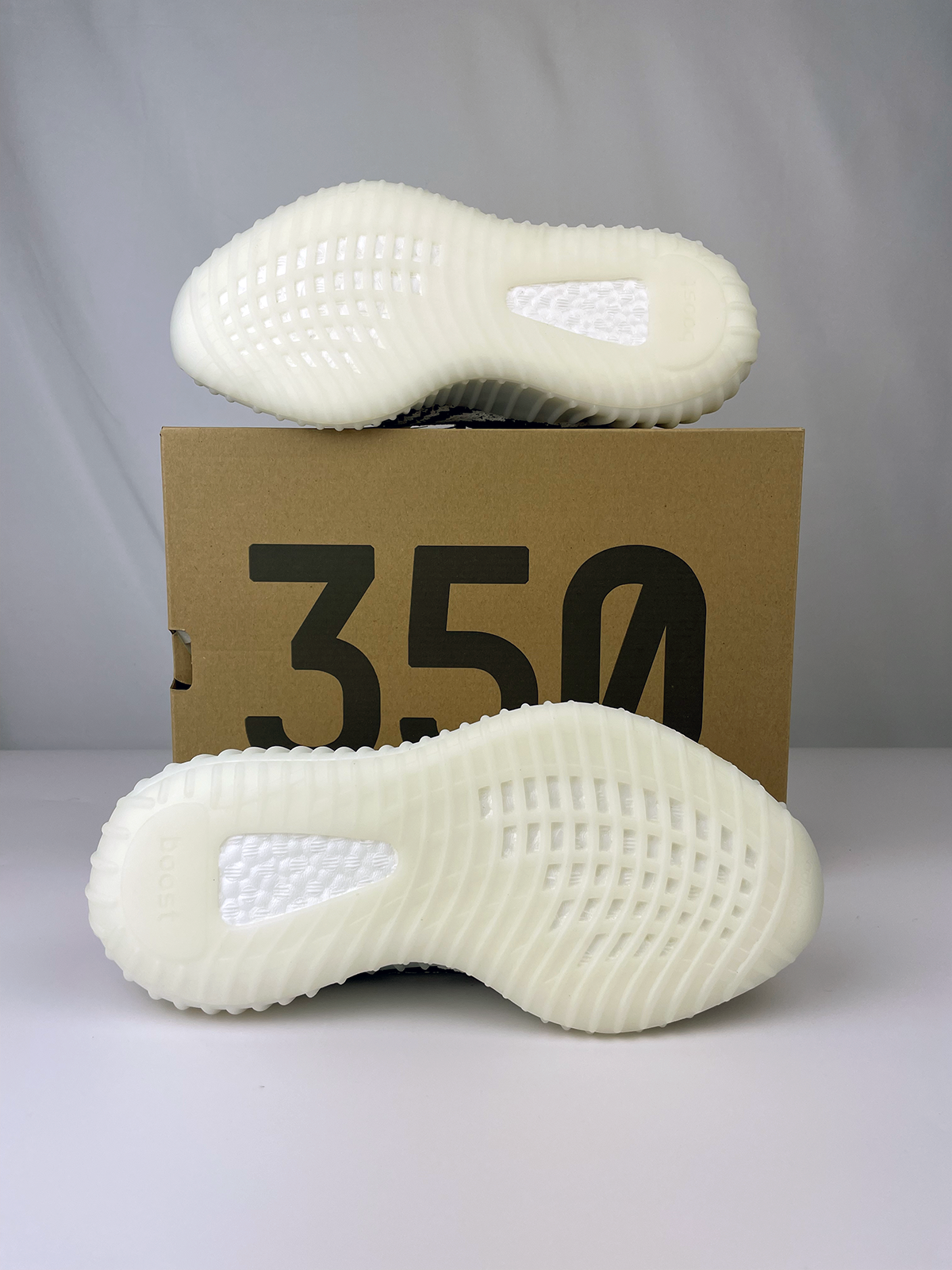 Yeezy Boost 350 V2 Zebra