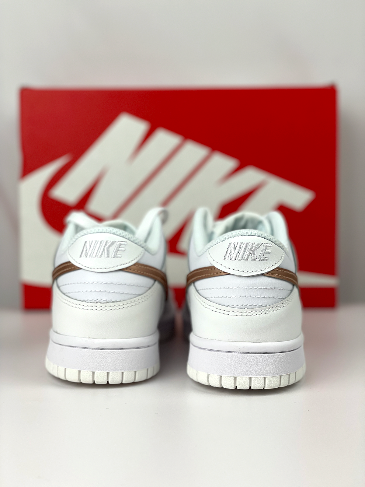 Nike Dunk Low White Pink
