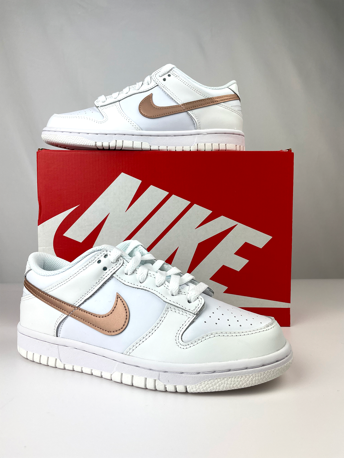 Nike Dunk Low White Pink
