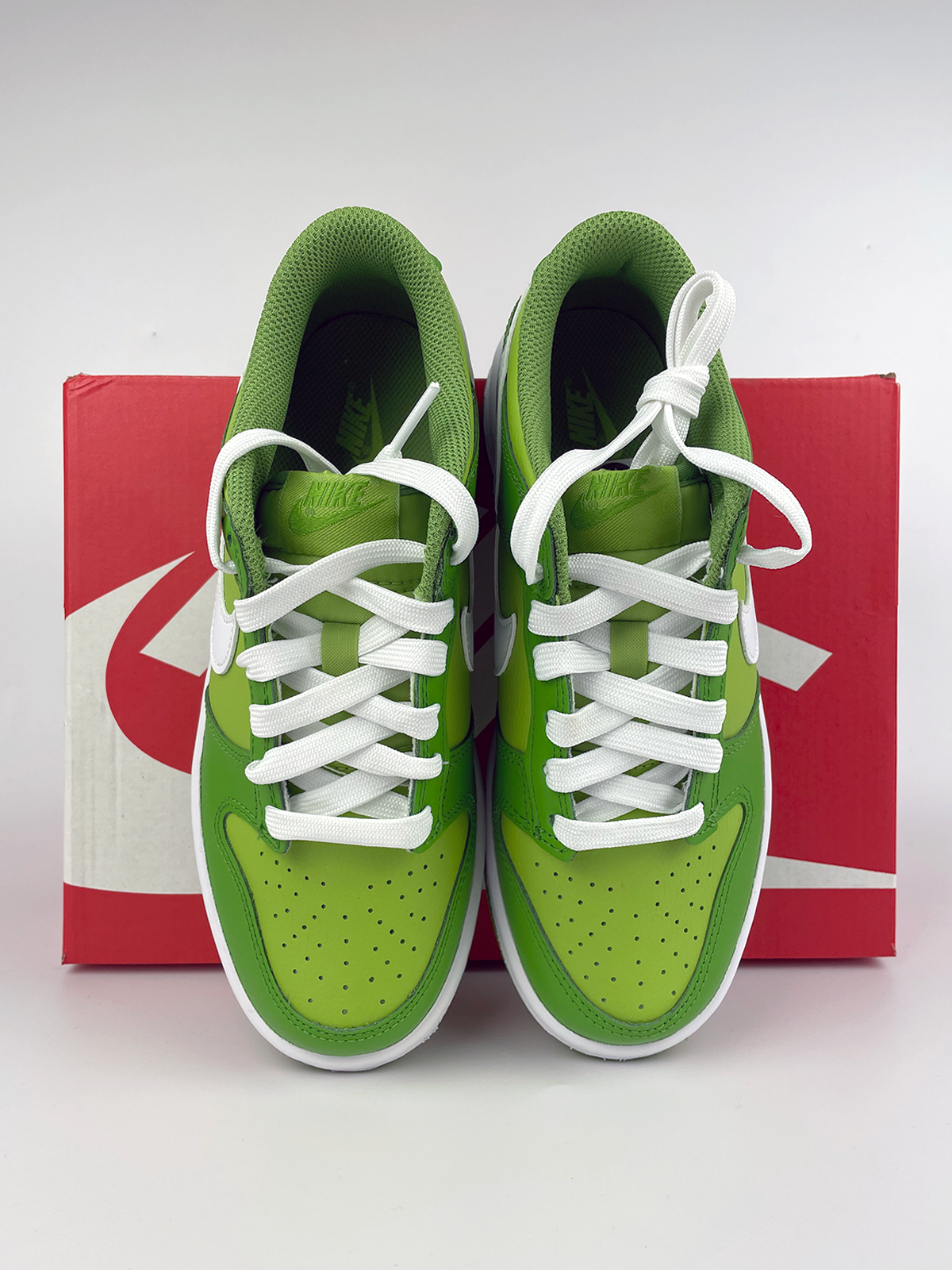 Nike Dunk Low Chlorophyll