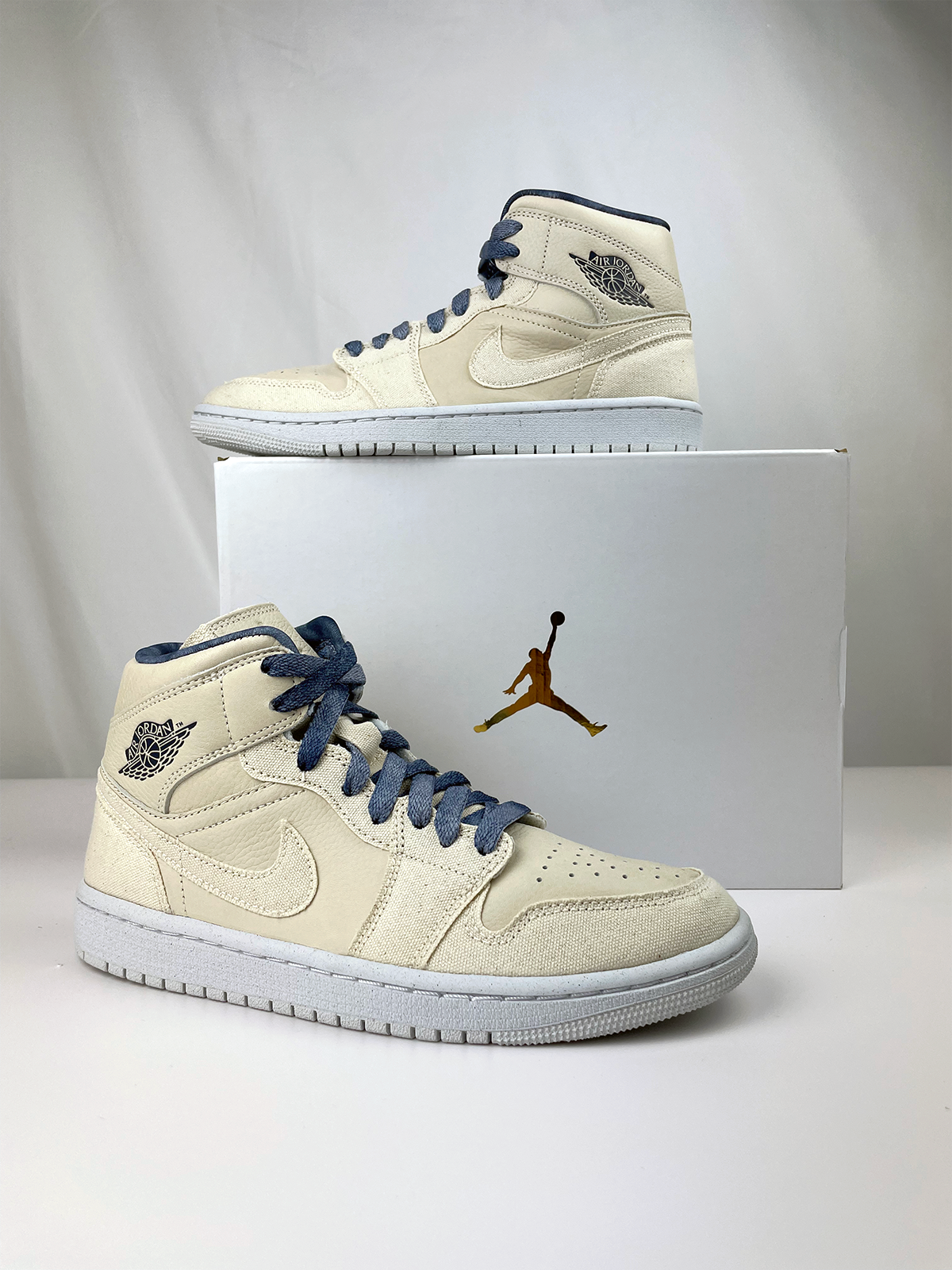 Jordan 1 Mid Sanddrift