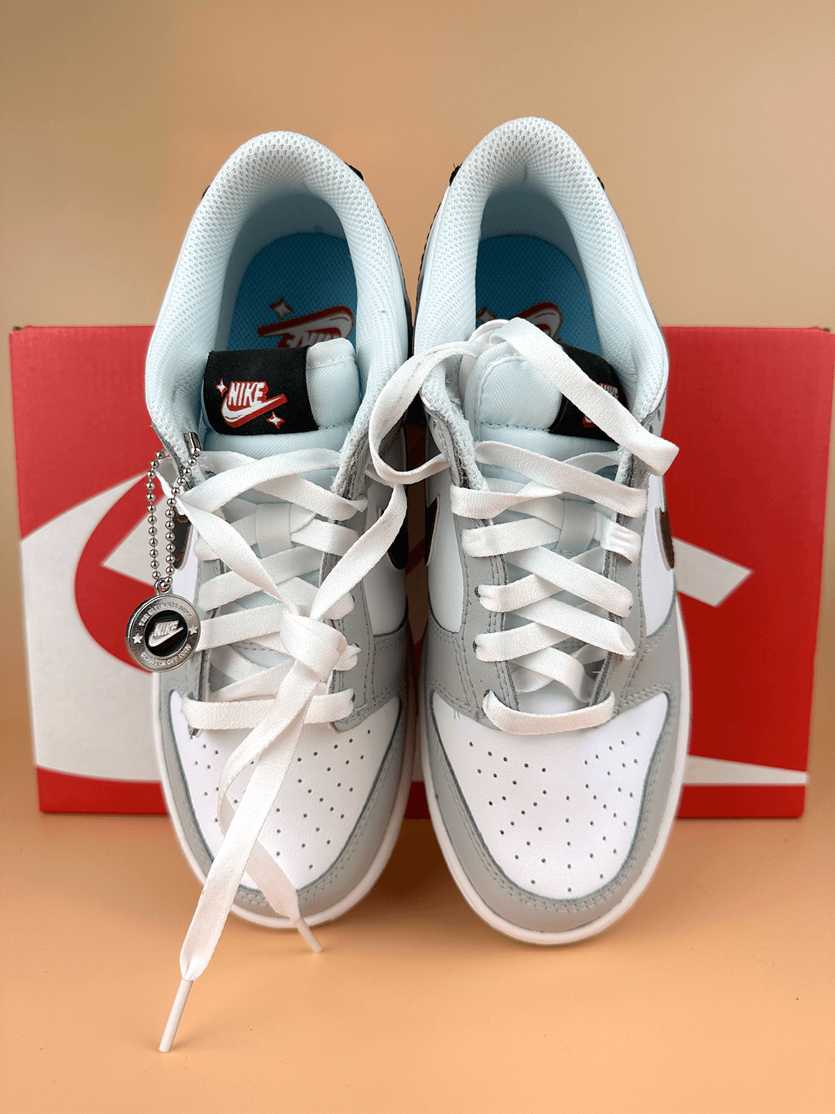 Nike Dunk Low SE Jackpot