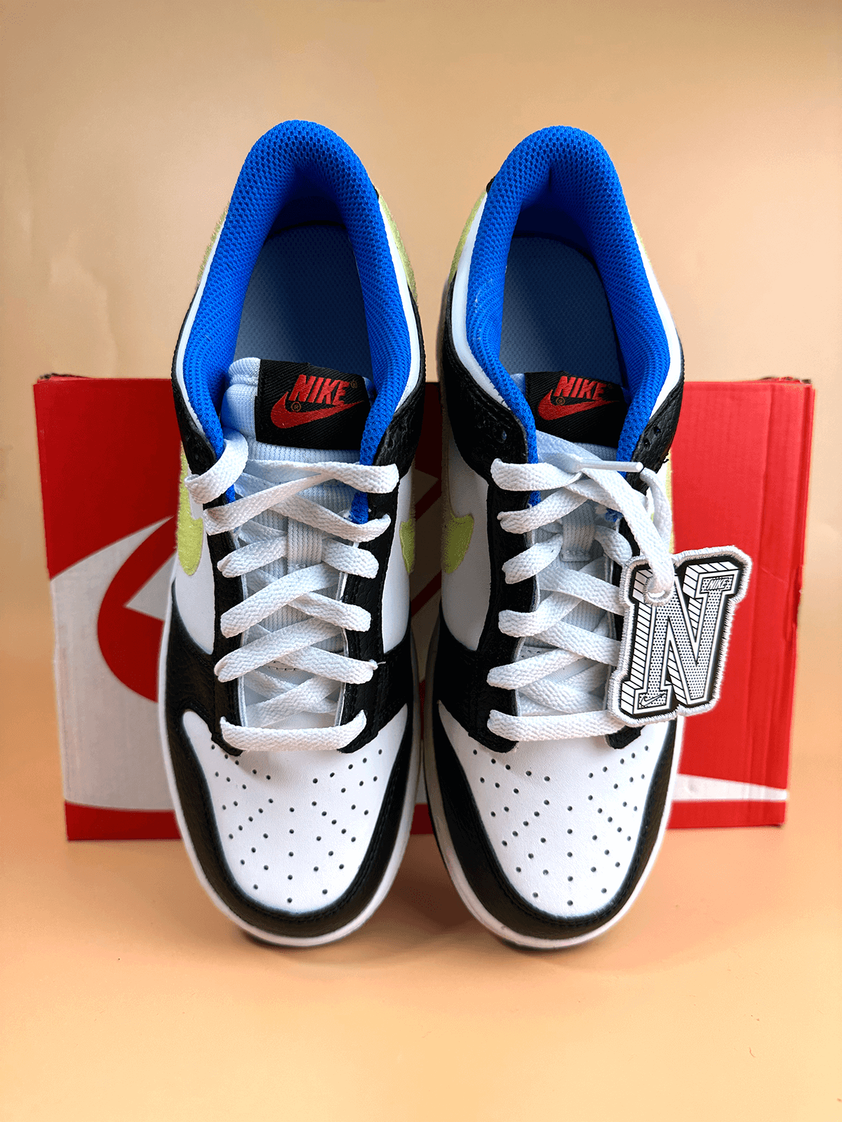 Nike Dunk Low Signal Blue Lemon Twist