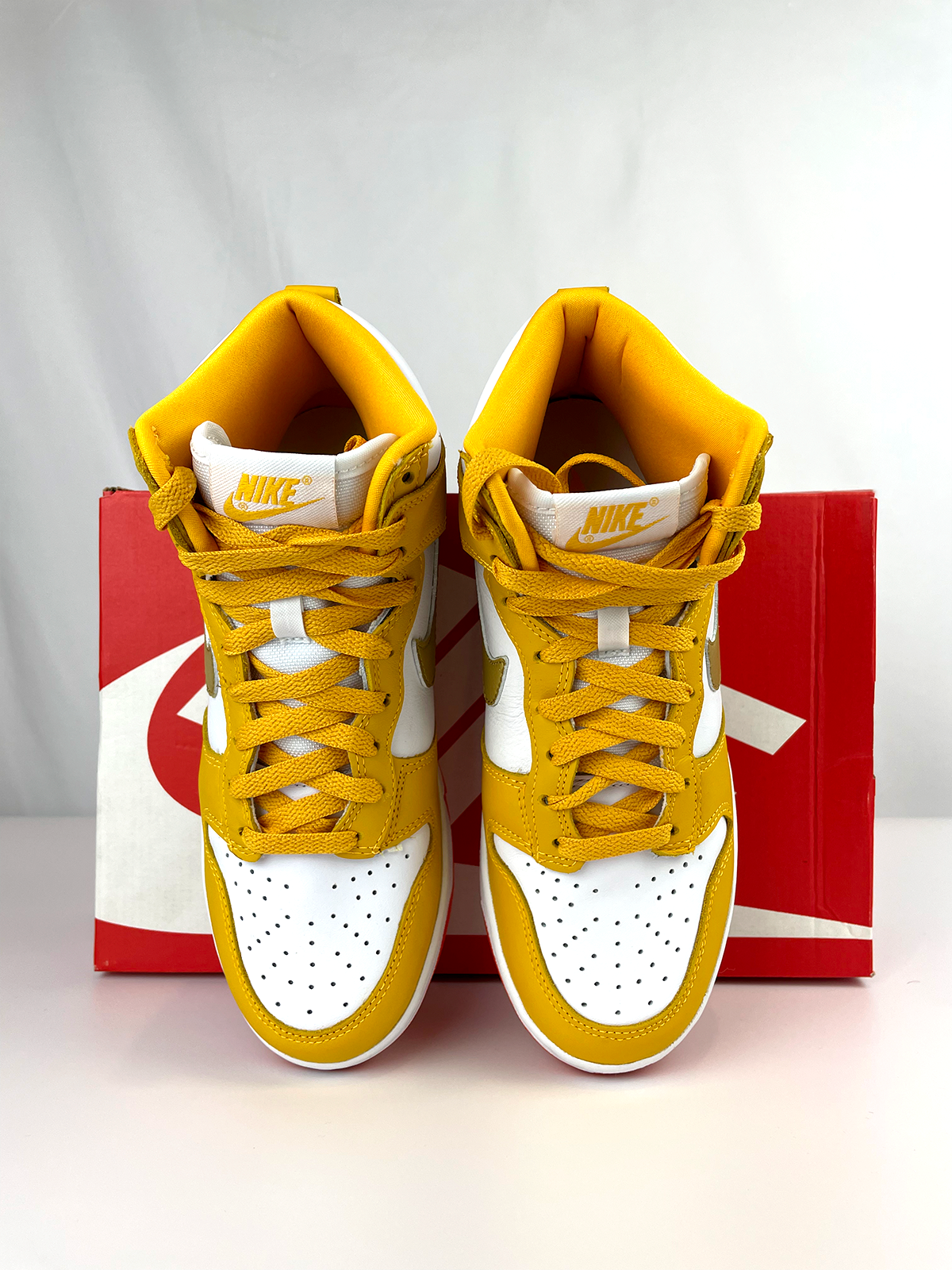 Nike Dunk High University Gold