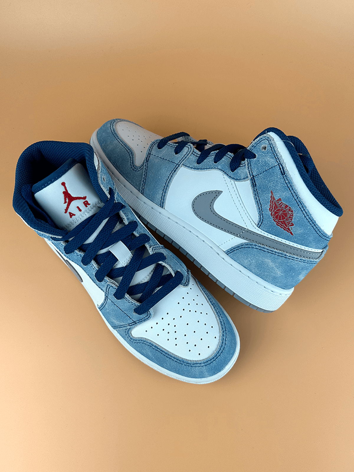 Jordans 1 mid se sales