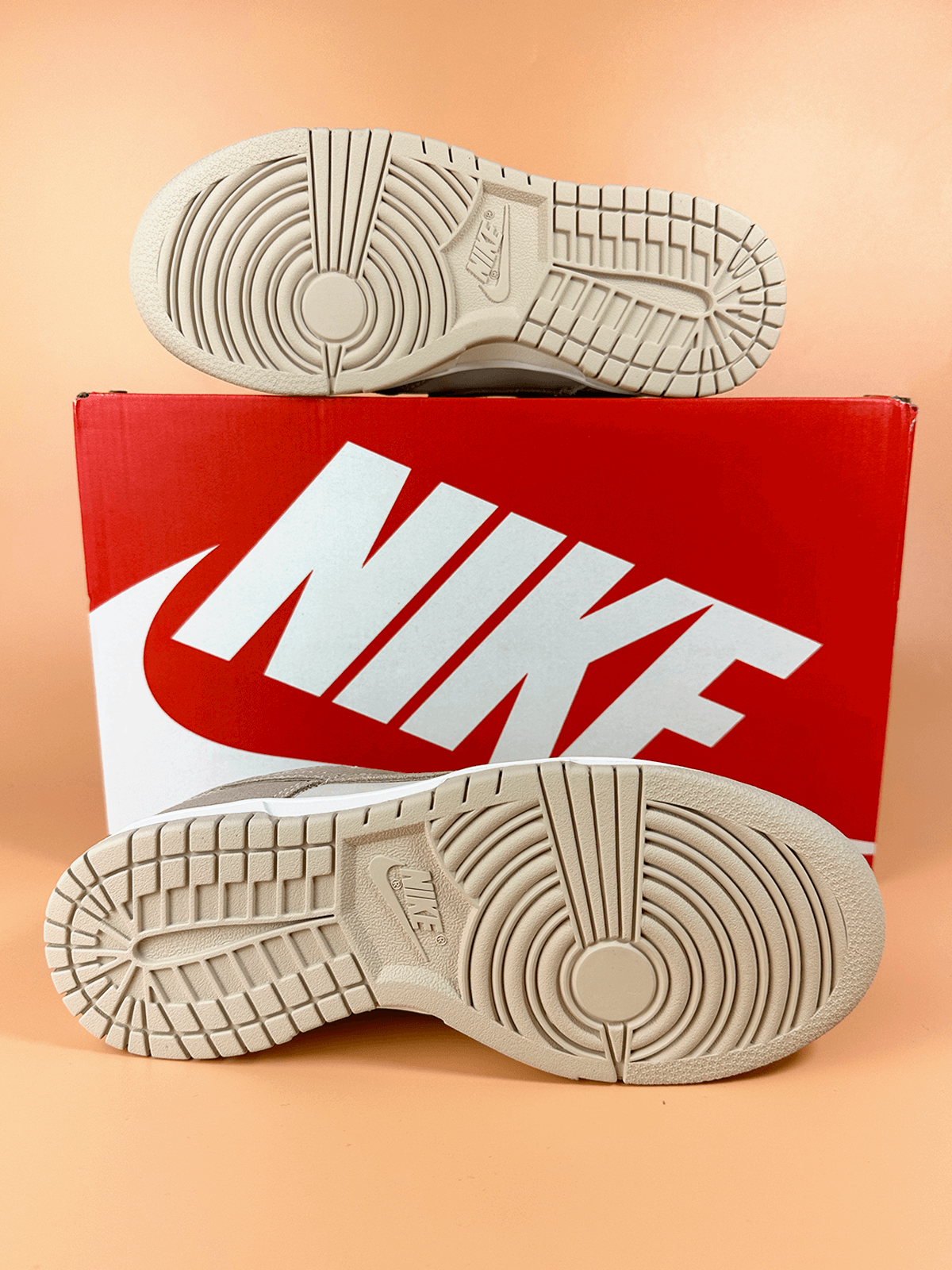 Nike Dunk Low SE Sand Drift