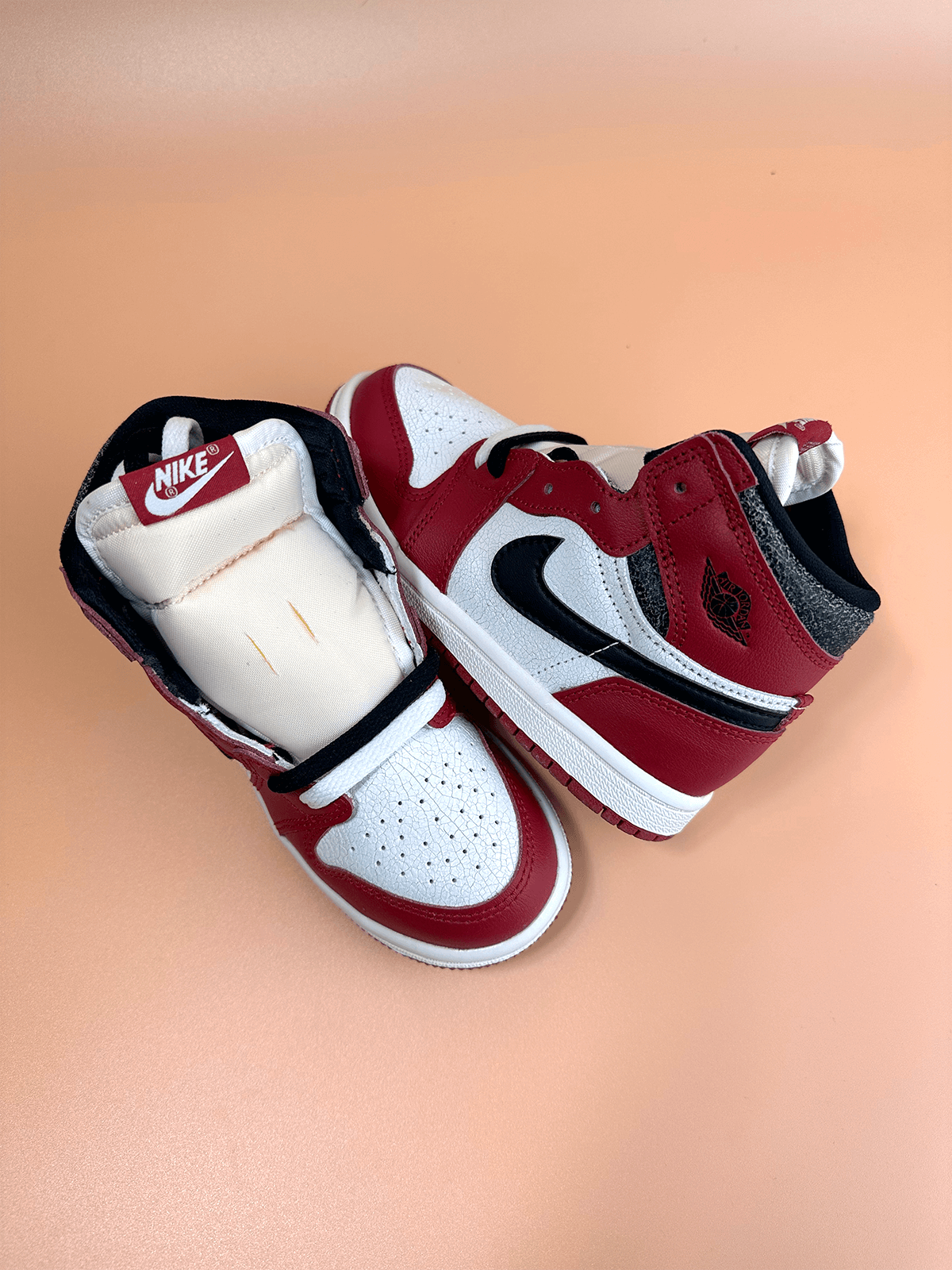 Jordan 1 Retro High Chicago Lost and Found Toddler – Lilac Jordan 1 Retro High Chicago Lost and Found Toddler – Lilac