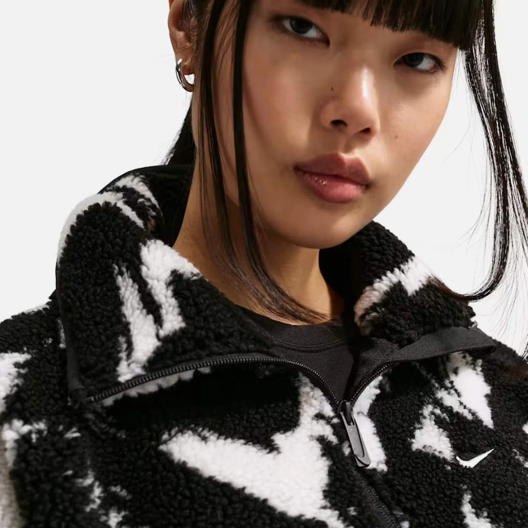 Nike NSW Oversized Jacket: Black