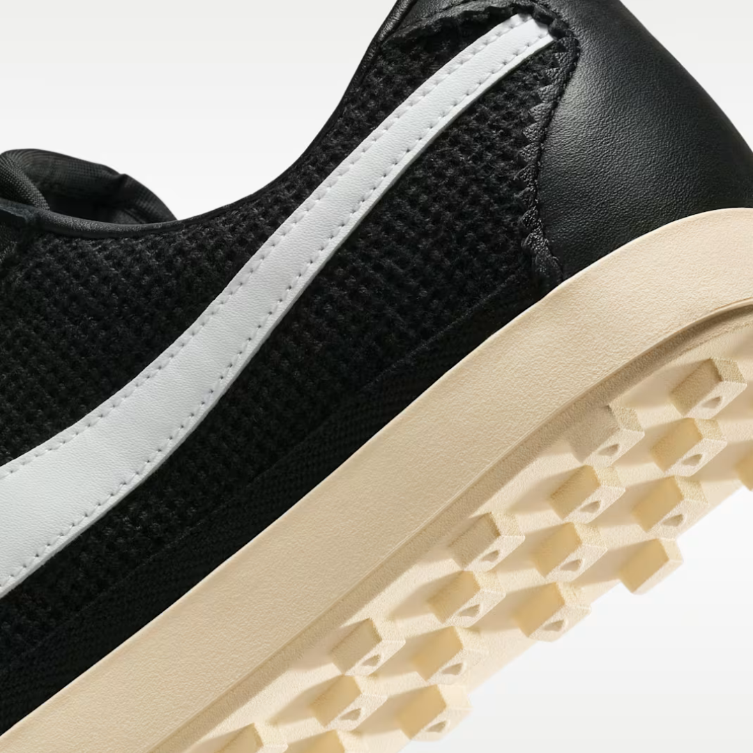 Nike Astro Grabber Textile Black White Women’s