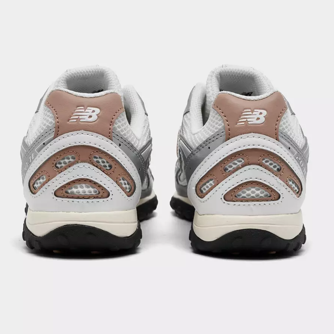 New Balance 204L Silver Metallic Flat Taupe