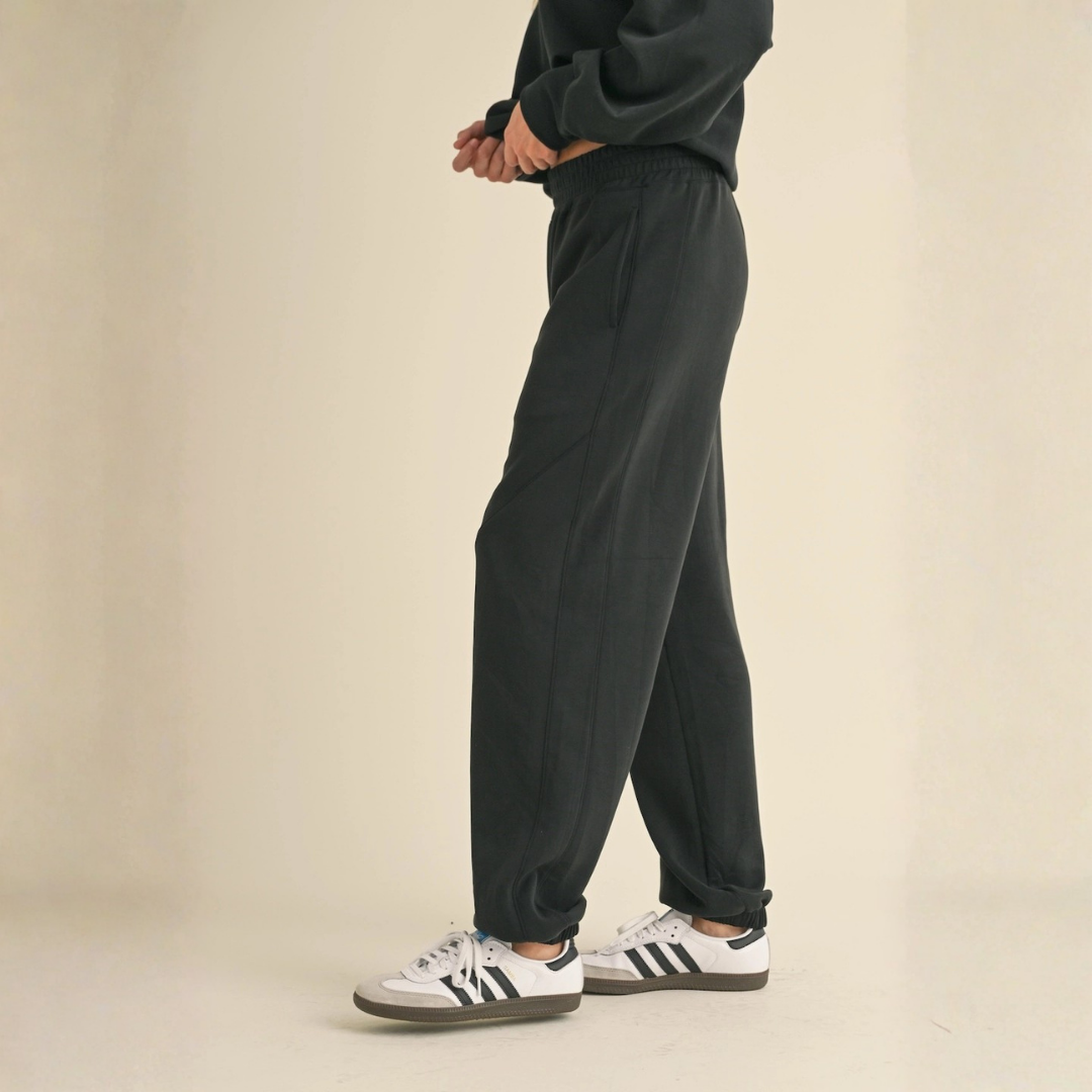 Zada Super Soft Jogger Pants: Black