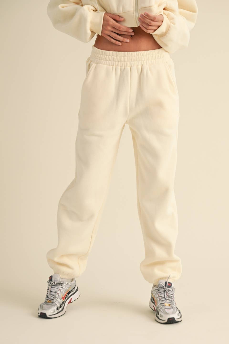 Laura Cozy Fleece Joggers: Cream