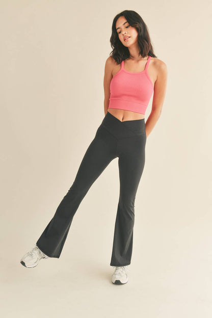 Layla Crossover Yoga Pant: Black