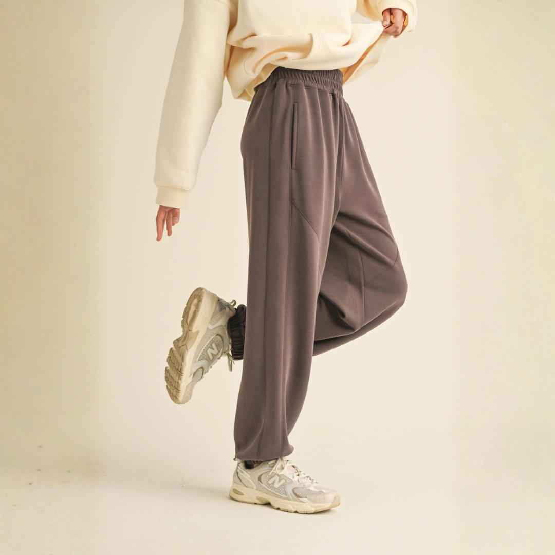Zada Super Soft Jogger Pants: Chocolate