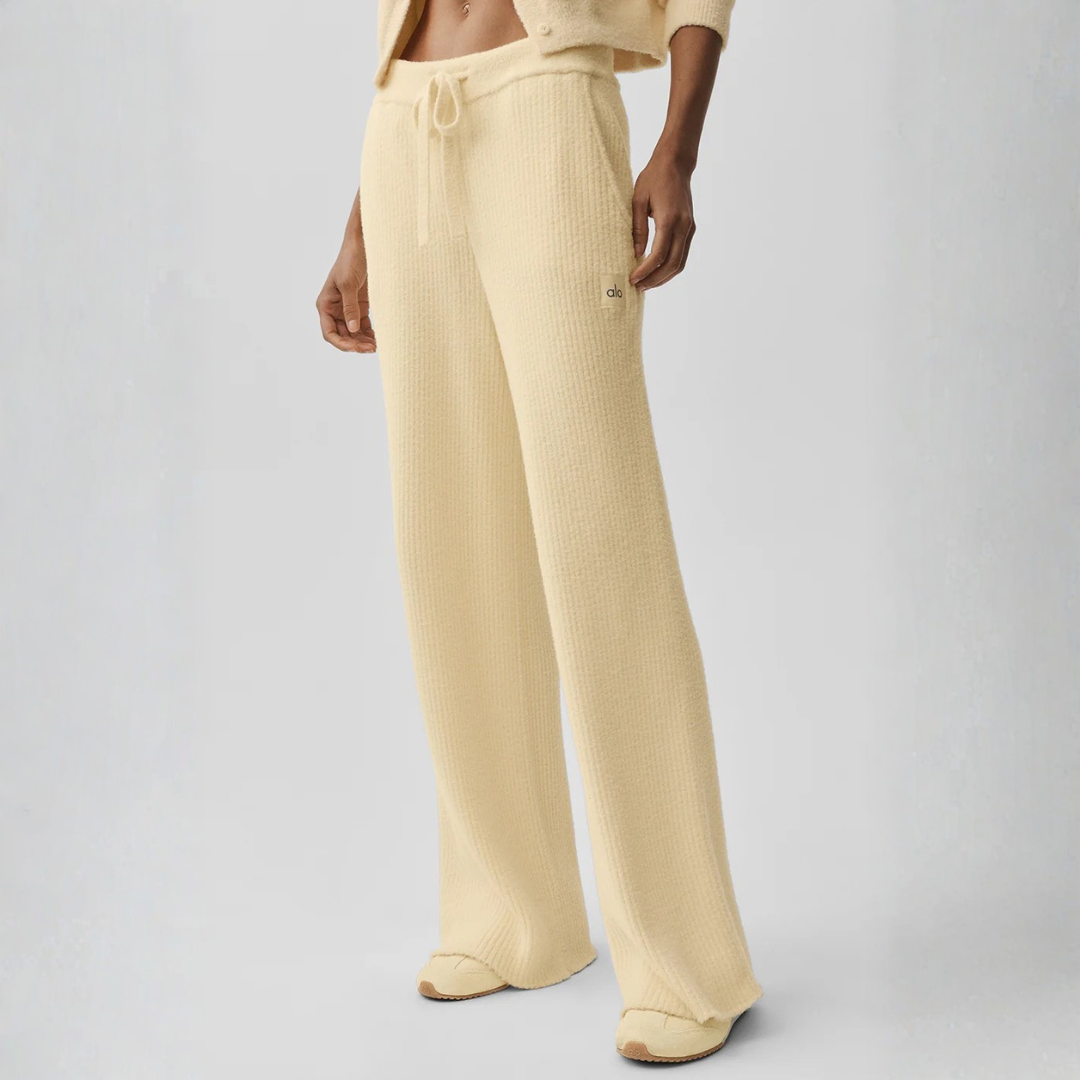 alo - Snuggle Up Sweater High-Waist Wide Leg Pant: Candlelight Yellow