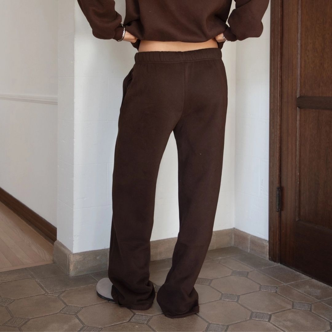 The Off Duty Sweatpant: Godiva