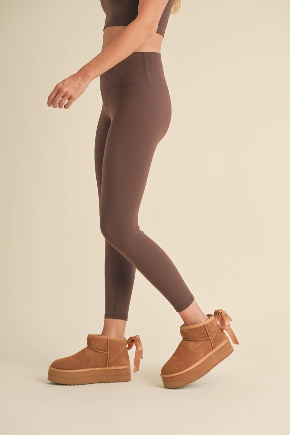 Ava High-Rise Leggings: Chocolate