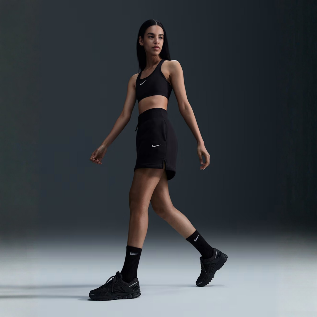 Nike Swoosh Medium-Support Non-Padded Sports Bra: Black