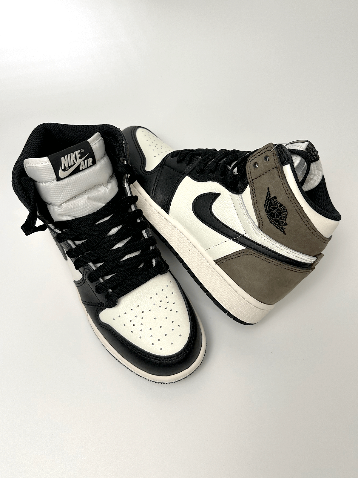 Jordan 1 High Dark Mocha