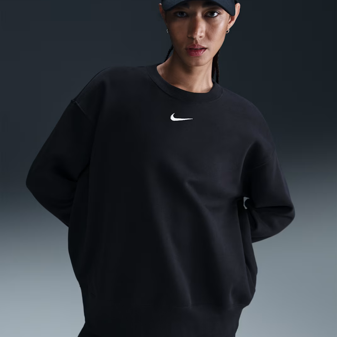 Nike Phoenix Fleece Oversized Crew: Black