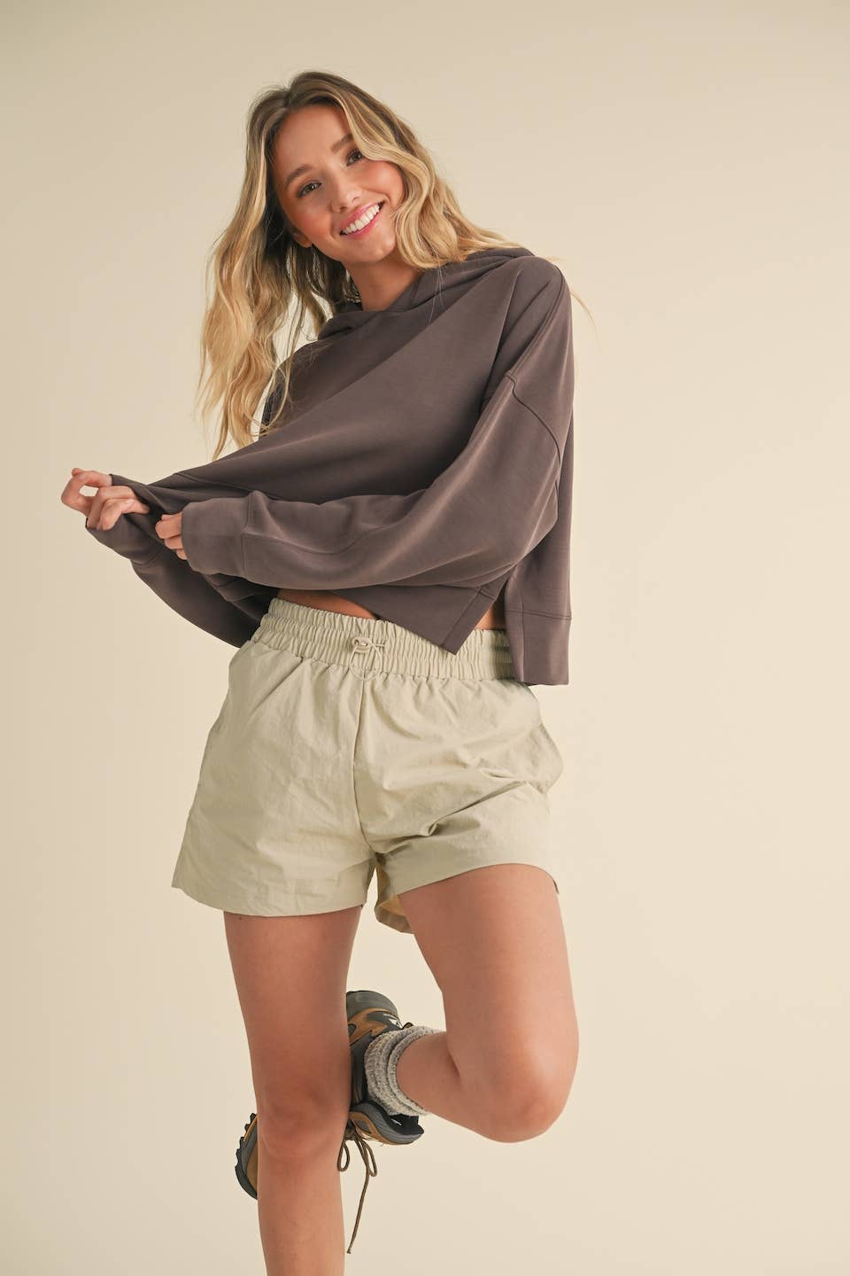 Felicity Super Soft Oversized Crop Hoodie: Chocolate