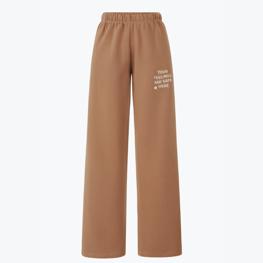 Happy Camp3r – Your Feelings Are Safe Here Sweats