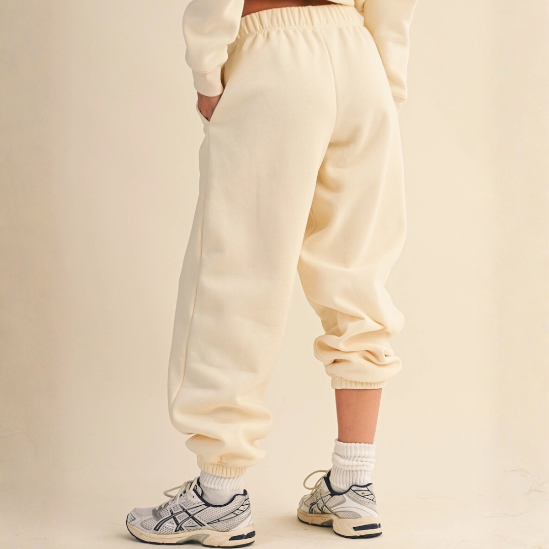 Laura Cozy Fleece Joggers: Cream