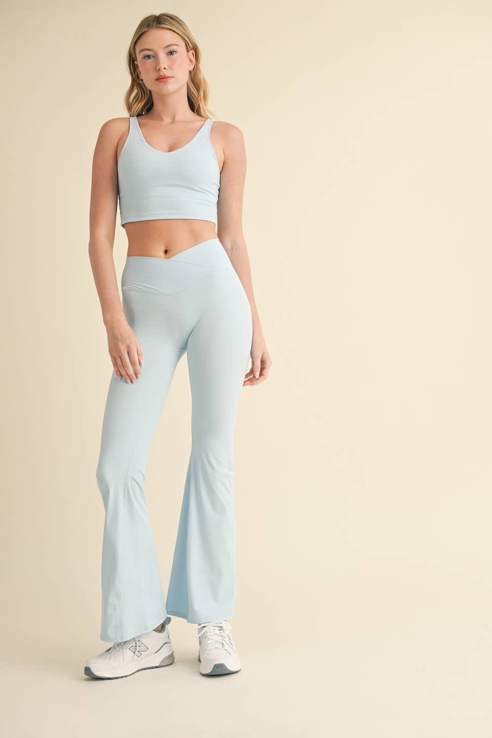 Layla Crossover Yoga Pants: Sky Blue